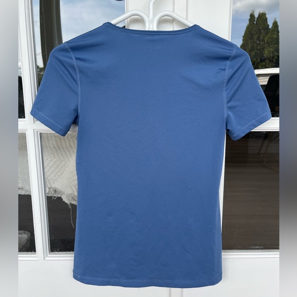 Nike Dri-Fit Women’s T-Shirt - Picture 2 of 3